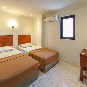 Standard Zimmer mit zwei Einzelbetten